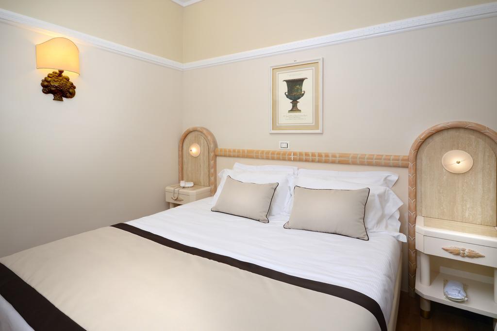 Grand Hotel Vittoria Montecatini Terme Bilik gambar