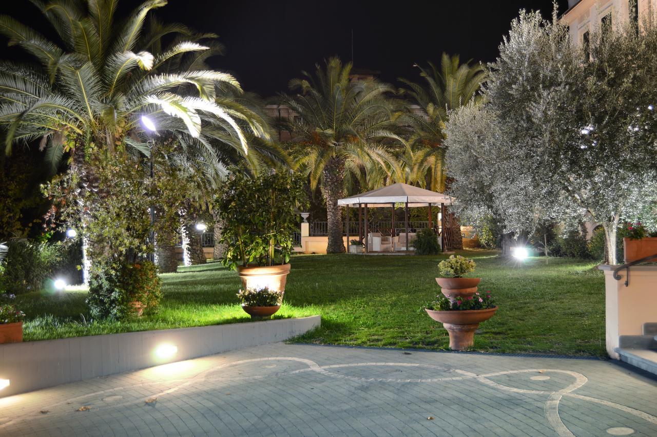 Grand Hotel Vittoria Montecatini Terme Luaran gambar